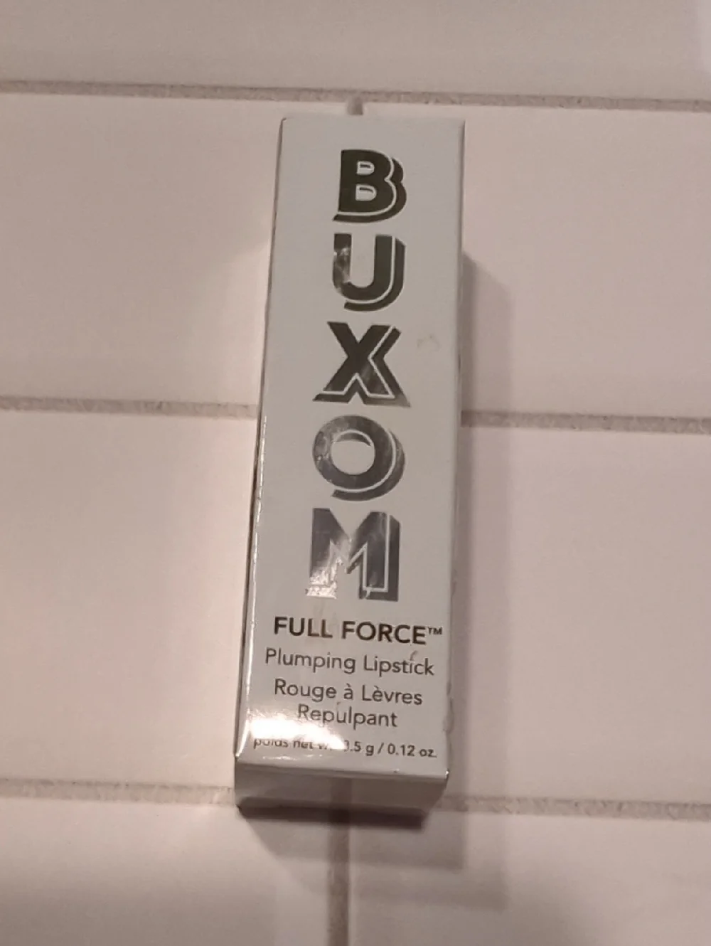 Buxom Full Force Red Plumping Lipstick in Shade Baller NEW